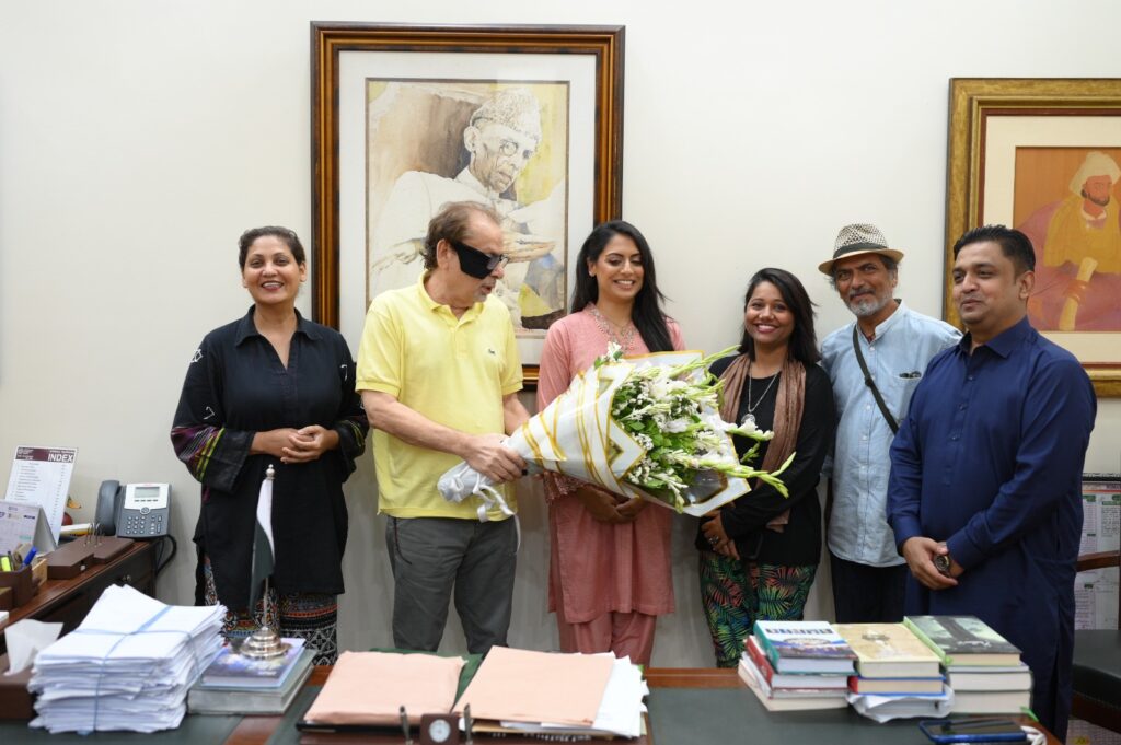 British-Born Pakistani Actress Shafina Patel Shah Arrives in Karachi, Hosted by Renowned Advertiser Ali Saqlain